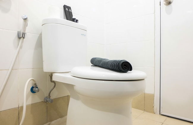 Comfort 2BR at Bassura City Cipinang Apartment - Foto 9