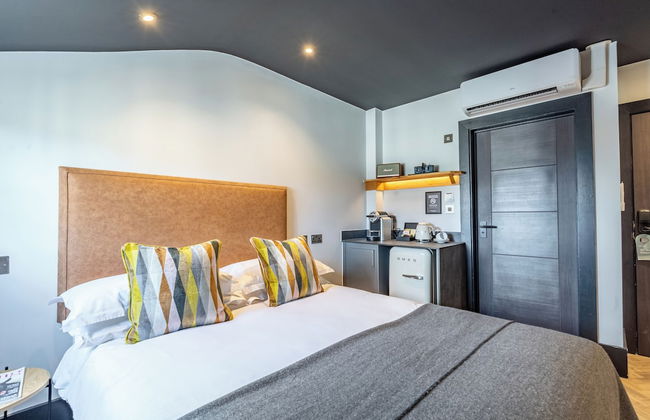 Crescent Place by Mansley - Photo 20