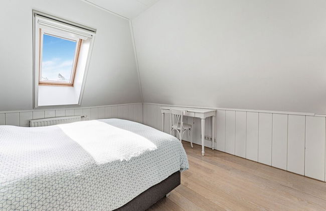 Spacious Holiday Home De Pauwenhof - Photo 13