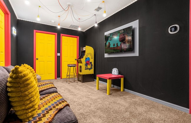 Upstay - Solara Resort Home w Pool BBQ Gamesroom - Foto 35