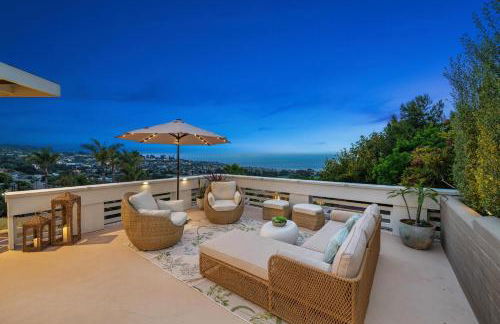 La Jolla Hilltop Haven with Ocean Views and Spa - Foto 27