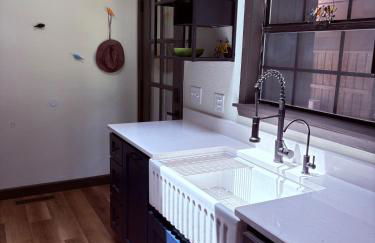 Modern Mountainside Cabin - Photo 5