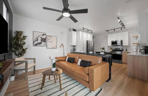 PFR Suites - Highland, 3BR 2BA Shadyside Condo, Penthouse Unit, 2 Decks, Off-Street Parking, 4th Floor Walkup - Foto 40