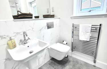 Picturesque Tornagrain Apartment 2bed Free Parking WiFi - Near Inverness Airport - Photo 8