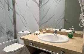 Apartamento con garaje en Apartour Vertice - Photo 40