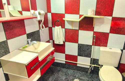 Suítes Colibri da Serra - Piscina & Conforto em Itaipava RJ - Foto 52