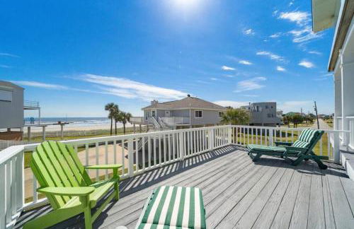 Huge beach house with great views, steps from sand - Foto 37