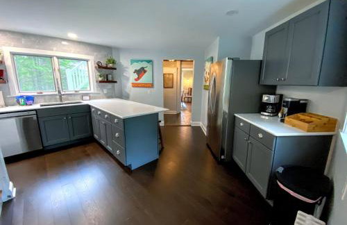 WOW New Spectacular Franconia Home - history - views - fire pit - hot tub - pool - grandeur - MUST SEE - Foto 26