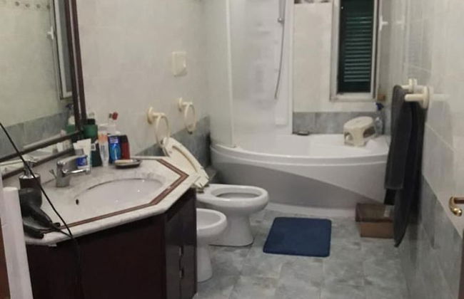 Modern and Cosy Apartment in Genoa, Italy - Foto 8