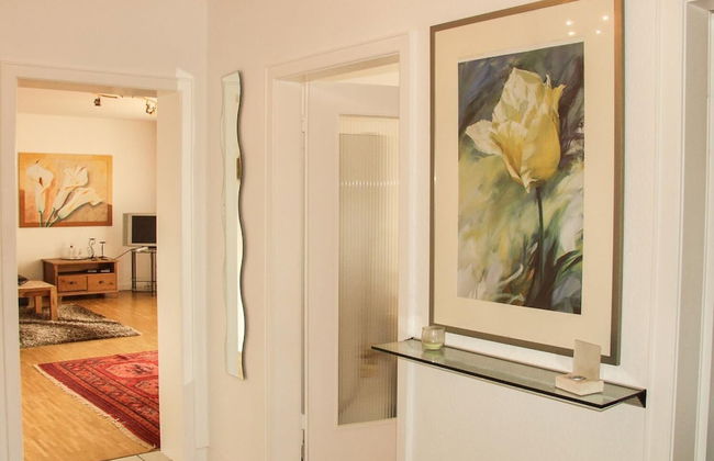 Tolstov-Hotels Generous 3 Room Apartment - Photo 48