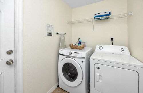 NEW! Safari Breeze - Professionally Decorated Home by Busch Gardens & USF - Foto 43