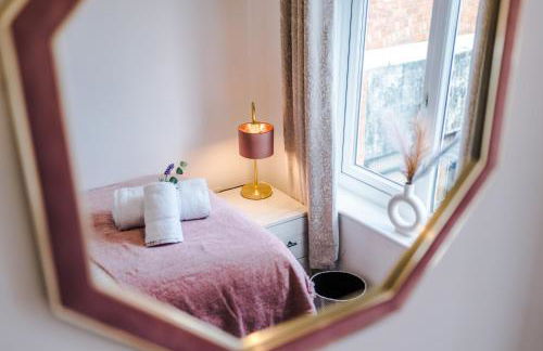 Spacious 3-bed home in Nantwich by 53 Degrees Property - Amazing location, Ideal for Groups - Sleeps 6 - Foto 33