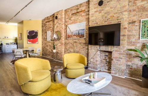 Beautifully Remodeled Third Floor Flat in River North - 3N - Foto 25