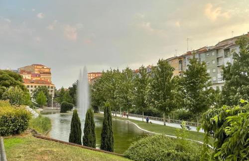 Estudio céntrico 2 con terraza y parking privado - Foto 27