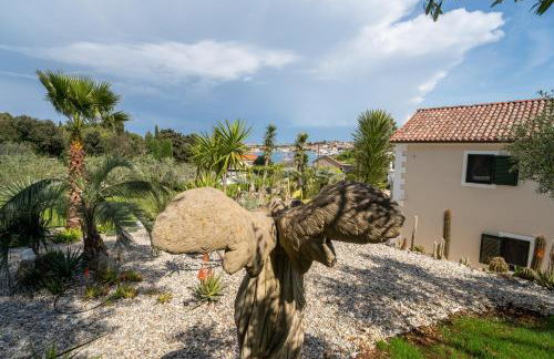 Aurora Lukorana - Photo 16