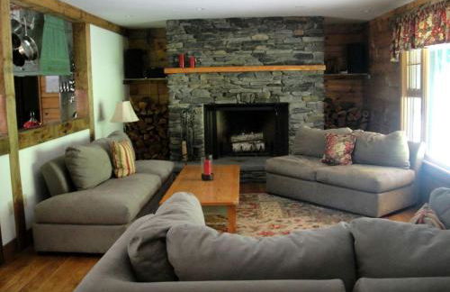 Bed and Breakfast Cabin for Weekend Getaway near Millbrook, New York - Photo 2