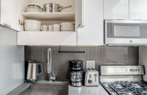 West Village 1br w high ceilings skylight wd NYC-1172 - Foto 6