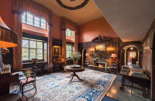 Ebrington Manor by Birch Stays - Photo 2