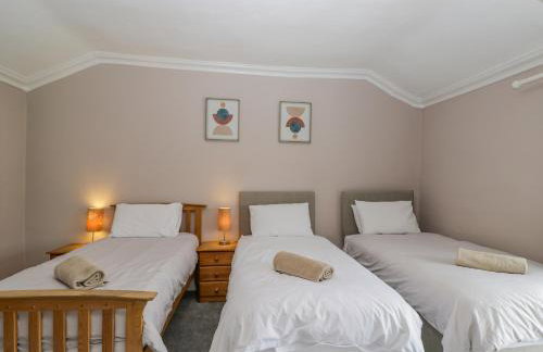 White Roses - Foto 35