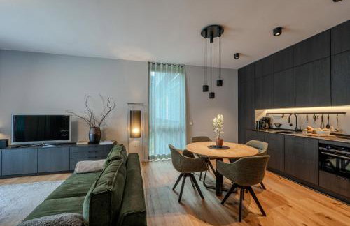 Marina Apartment Seeblick mit Pool und Sauna - Photo 8