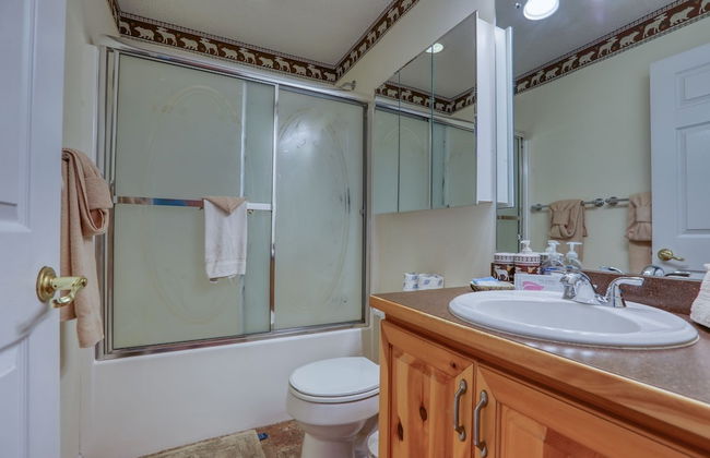 Moosetrax - 3 Bedrooms, 2 Baths, Sleeps 6 Cabin by RedAwning - Photo 15