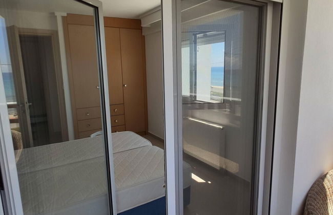 Luxury Villa Beachfront - Photo 18