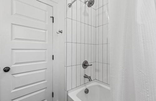 New•Downtown• OneTreeHill Bridge - Foto 26