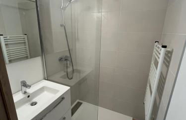 APPARTEMENT AUX PIEDS DES PISTES DE SKI - Photo 9