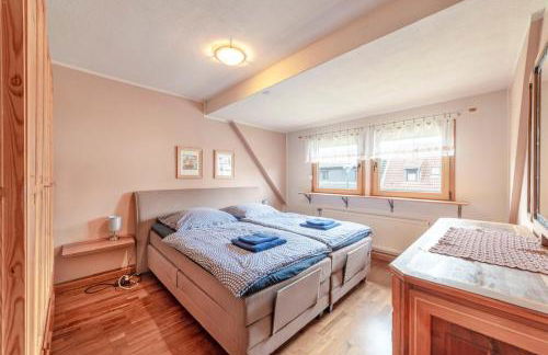 Cozy villa with garden, balcony and parking area in Düsseldorf - Foto 6