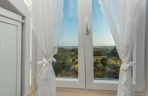 Stone Villa Cara d Oro - Heated Infinity Pool & Views - Photo 46