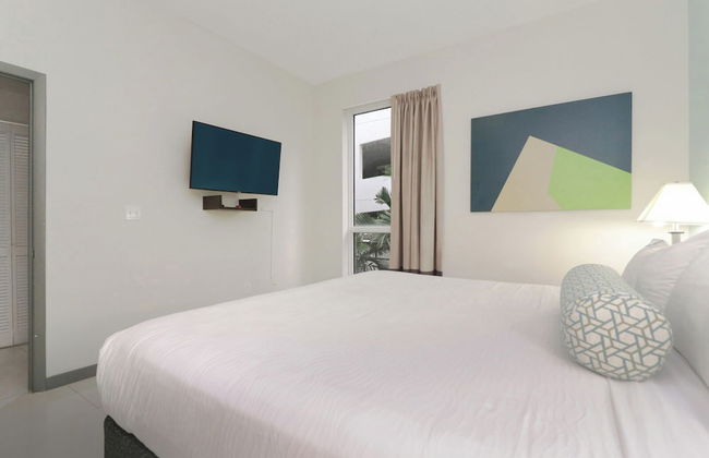 Roami at Habitat Brickell - Photo 63