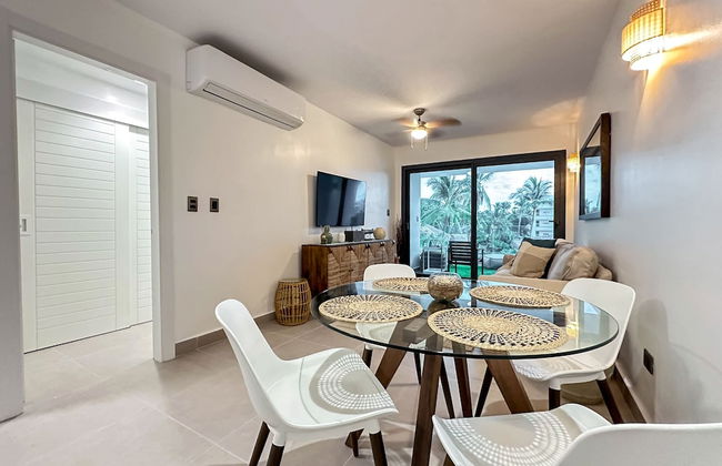 Gorgeous new Beach Apartment - Photo 30