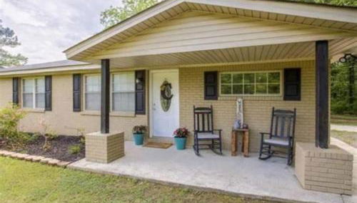 Cozy Country Cottage - Photo 3