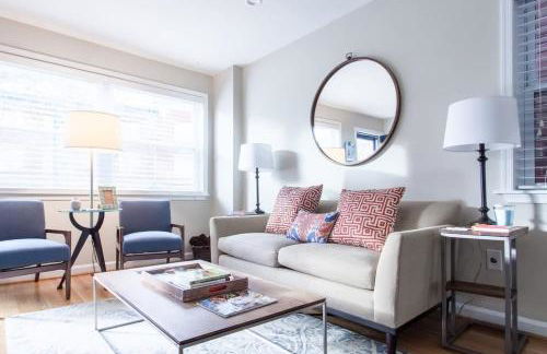 Transit-Friendly Home Old Town Parking - Foto 3