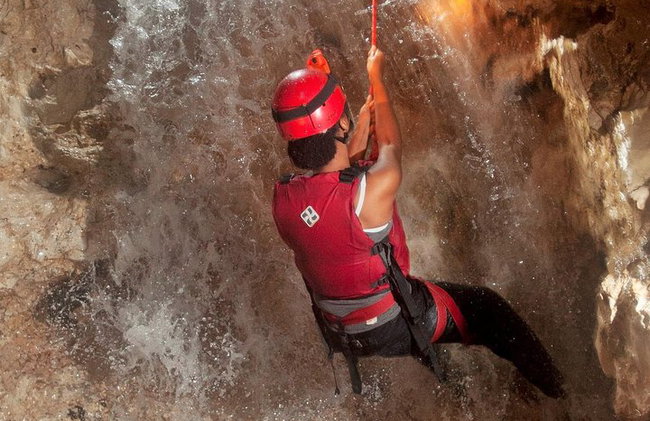 INCREÍBLE Waterfall Cave Expedition en la sucursal de las cuevas de Ian Anderson - Foto 1