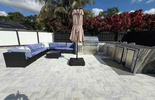 Luxury Vacation Home - Private Pool Outdoor Living - Foto 32