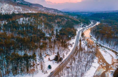 Private Adirondack Log Cabin, Hot Tub, Sauna & Swimming Hole, near Whiteface - Foto 52
