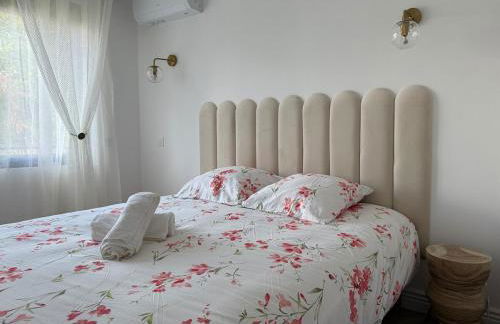 Le Balcon petit extérieur Idéal familles & couples à 10 min Disneyland Paris avec lit Queen size & parking privé - Foto 29
