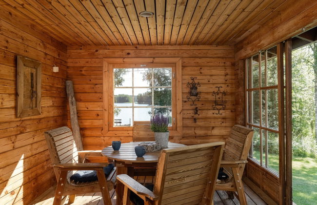 Hämeenhelmi - Foto 1