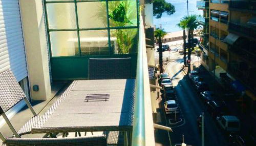 Studio Juan les pins avec terrasse - Photo 1