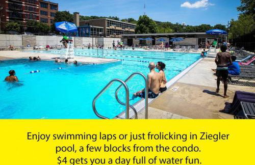 Stylish Flat in Walkable Downtown w Parking - Foto 28