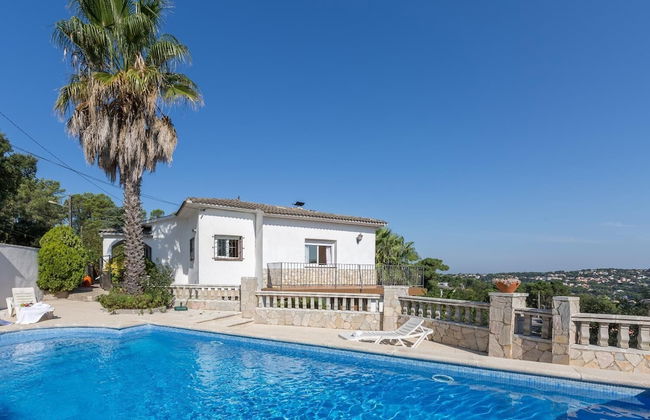 Villa Herreros - Photo 24