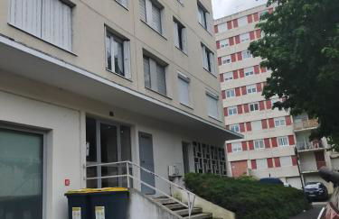 Lumière et Espace, Lyon et Pilat à votre Portée - Foto 2