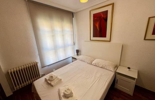 Apartamento Reyes de España / Free Parking & Wi Fi - Foto 6