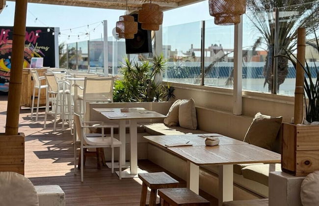 Bristol Sunset Beach - Holiday Apartments - Photo 126