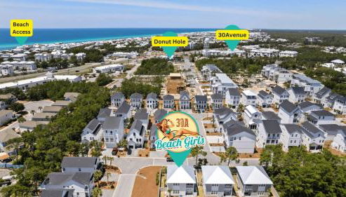 Walk to Inlet Beach Family Retreat w Bikes Patio Pet Friendly - Foto 4, Other