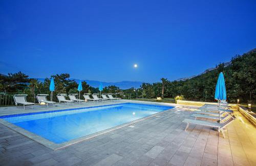 Apartments Juranić - Photo 22