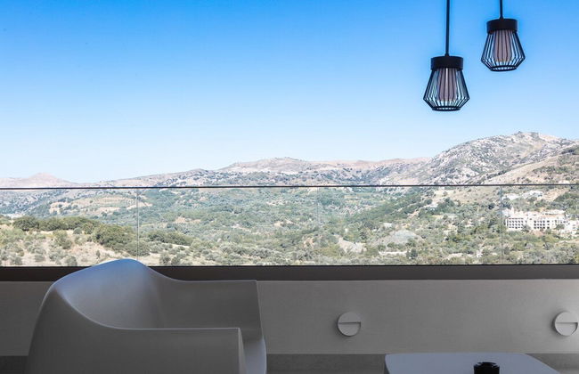 Panorama Luxury Suites - Photo 53