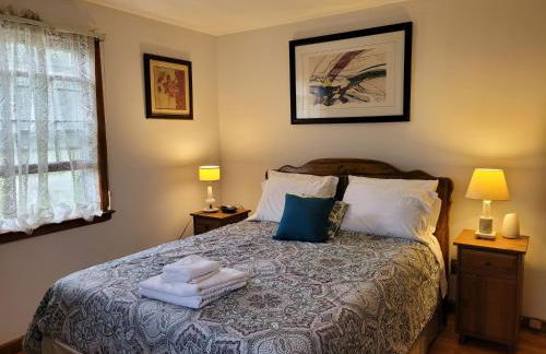 East Granby with AC and WiFi 3 minute to Bradley - Foto 44