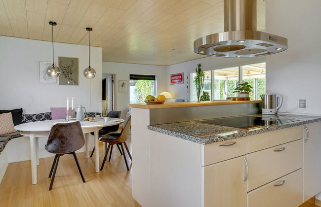 "Hattie" - 100m from the sea - Foto 13